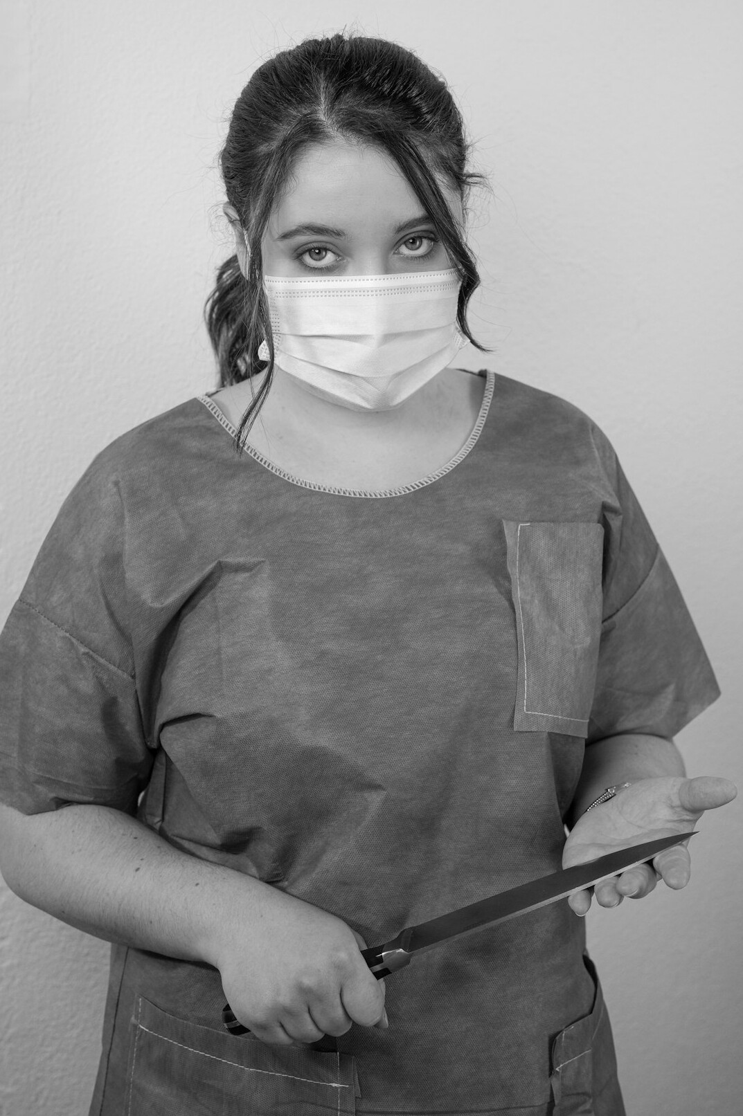 Retrato de una mujer mexicana profesional, directora de operaciones