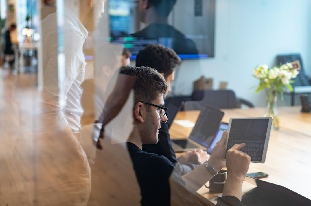 custom software development team